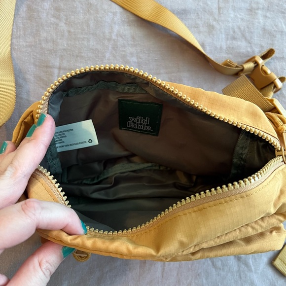 Target Fanny pack - Picture 3 of 5